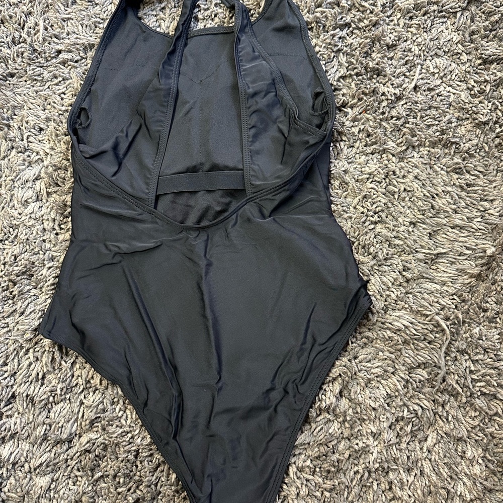 Classic Black Women's Swimsuit <<<<<123>>>>>> - Picture 8 of 8